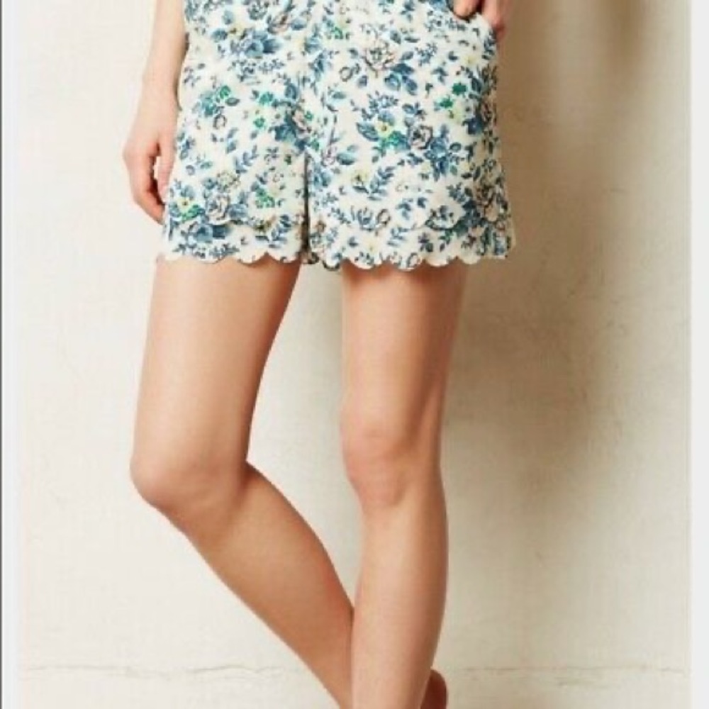 E BY ELOISE Floral Scalloped Hem Shorts Cream/Blue/Peach - Picture 2 of 12